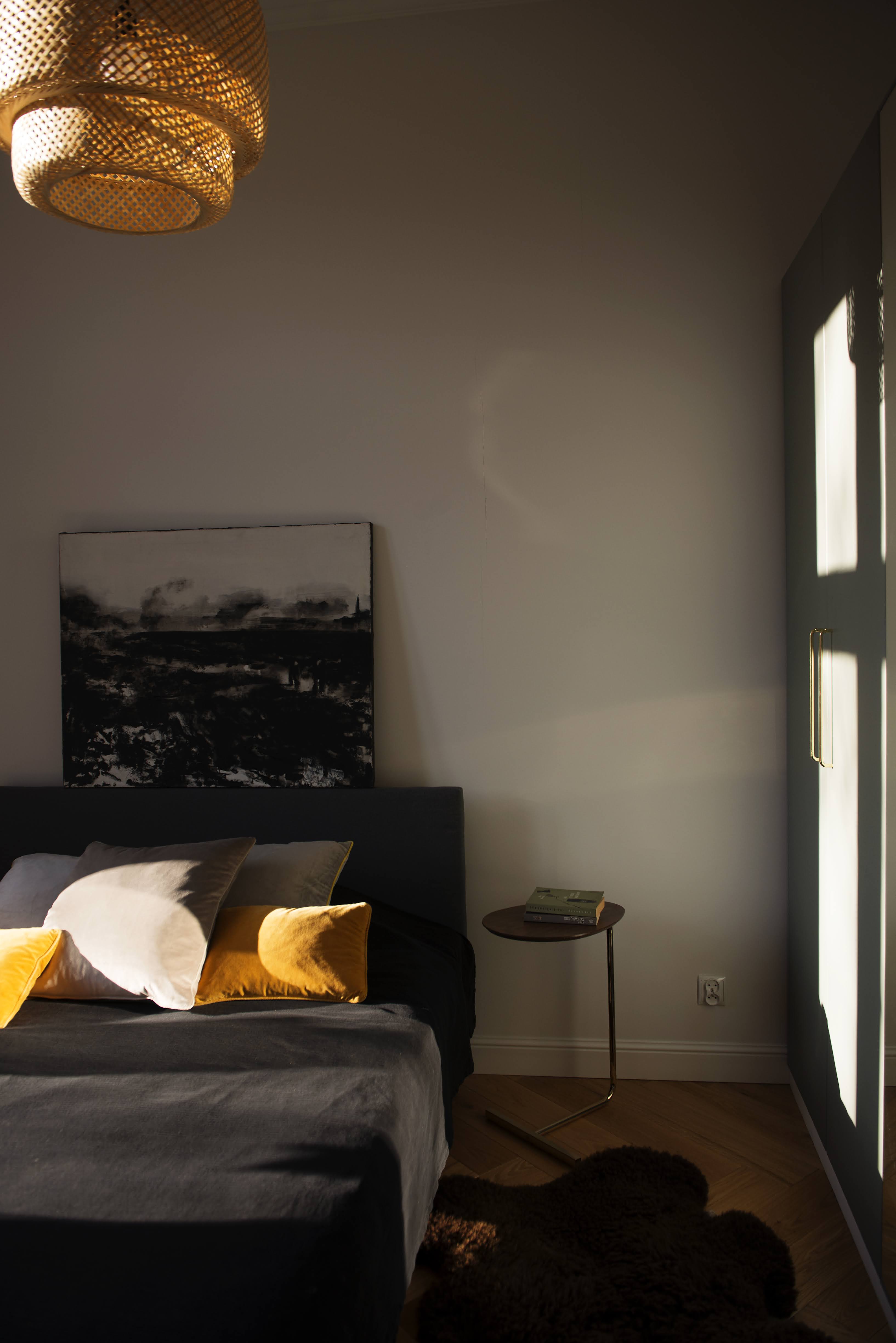 Klimatyczna sypialnia.